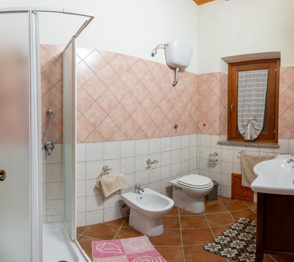 Is Cuccus Bed & Breakfast Masainas Exterior foto